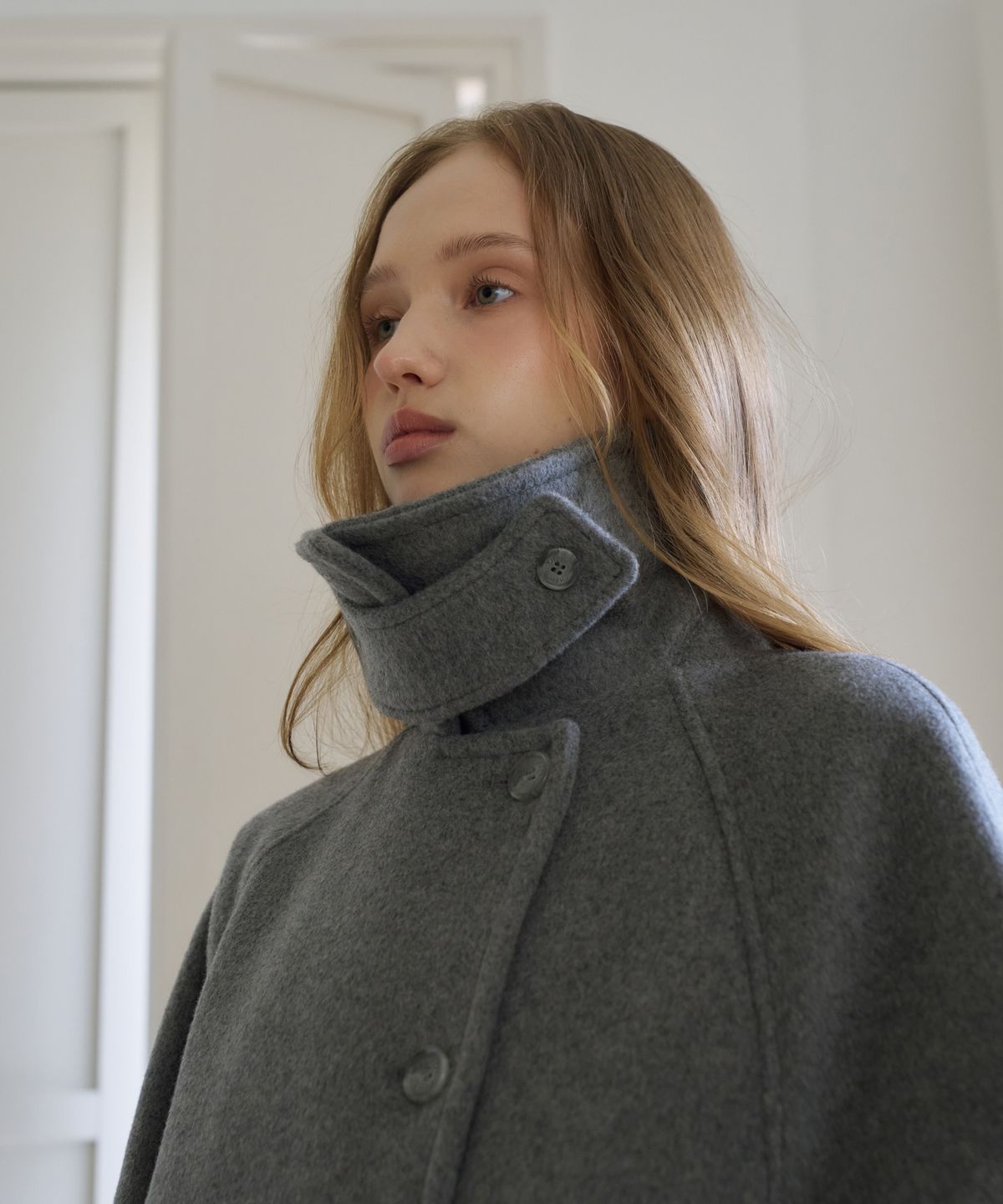 드헤베(DEHEVE) Crescent Cashmere Wool Short Coat [Gray]