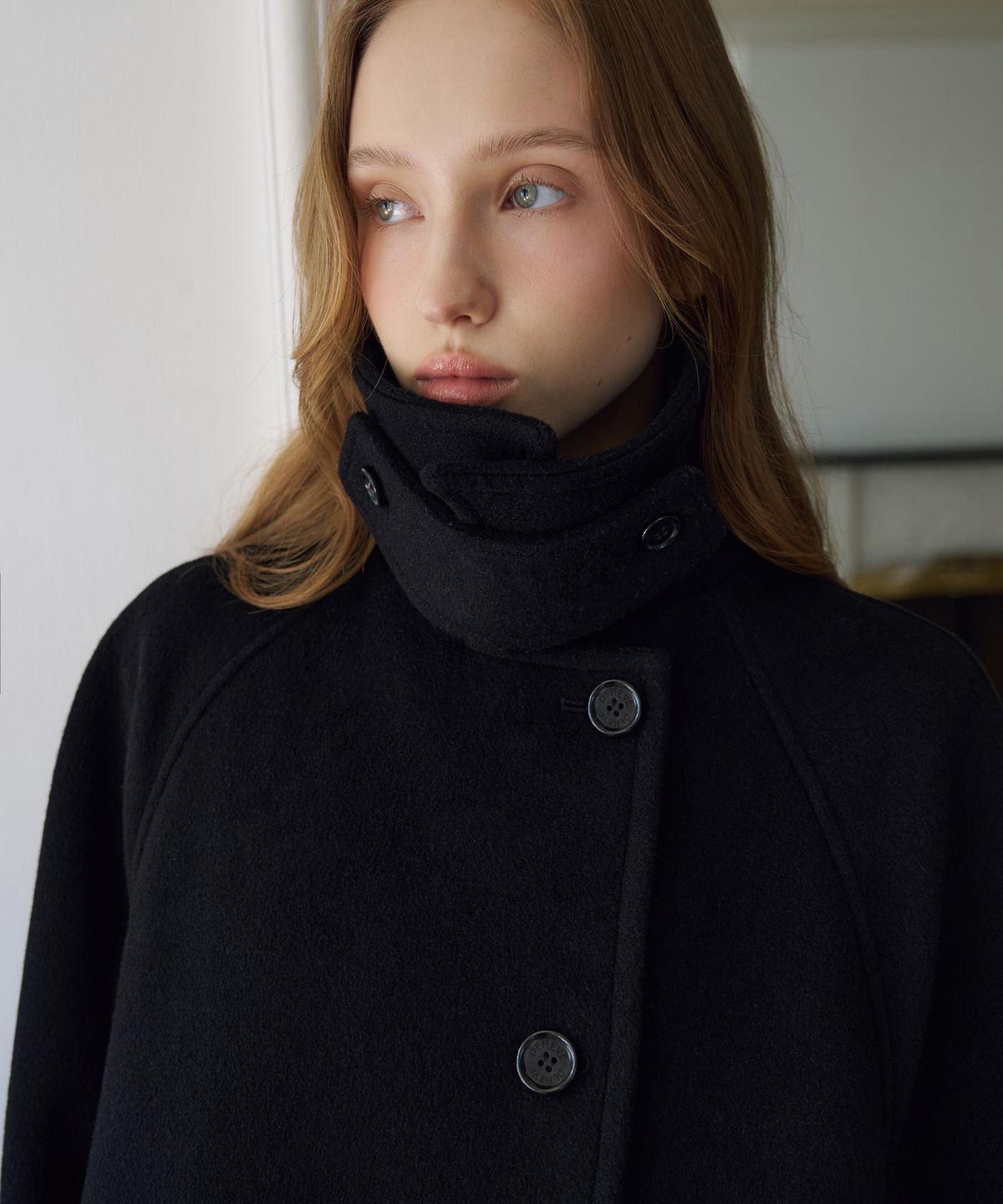 드헤베(DEHEVE) Essential Wool Double Half Coat [Black]