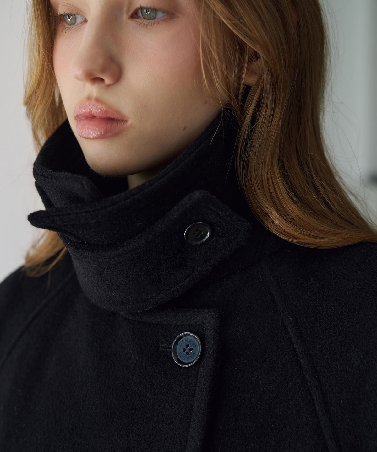 드헤베(DEHEVE) Essential Wool Double Half Coat [Black]