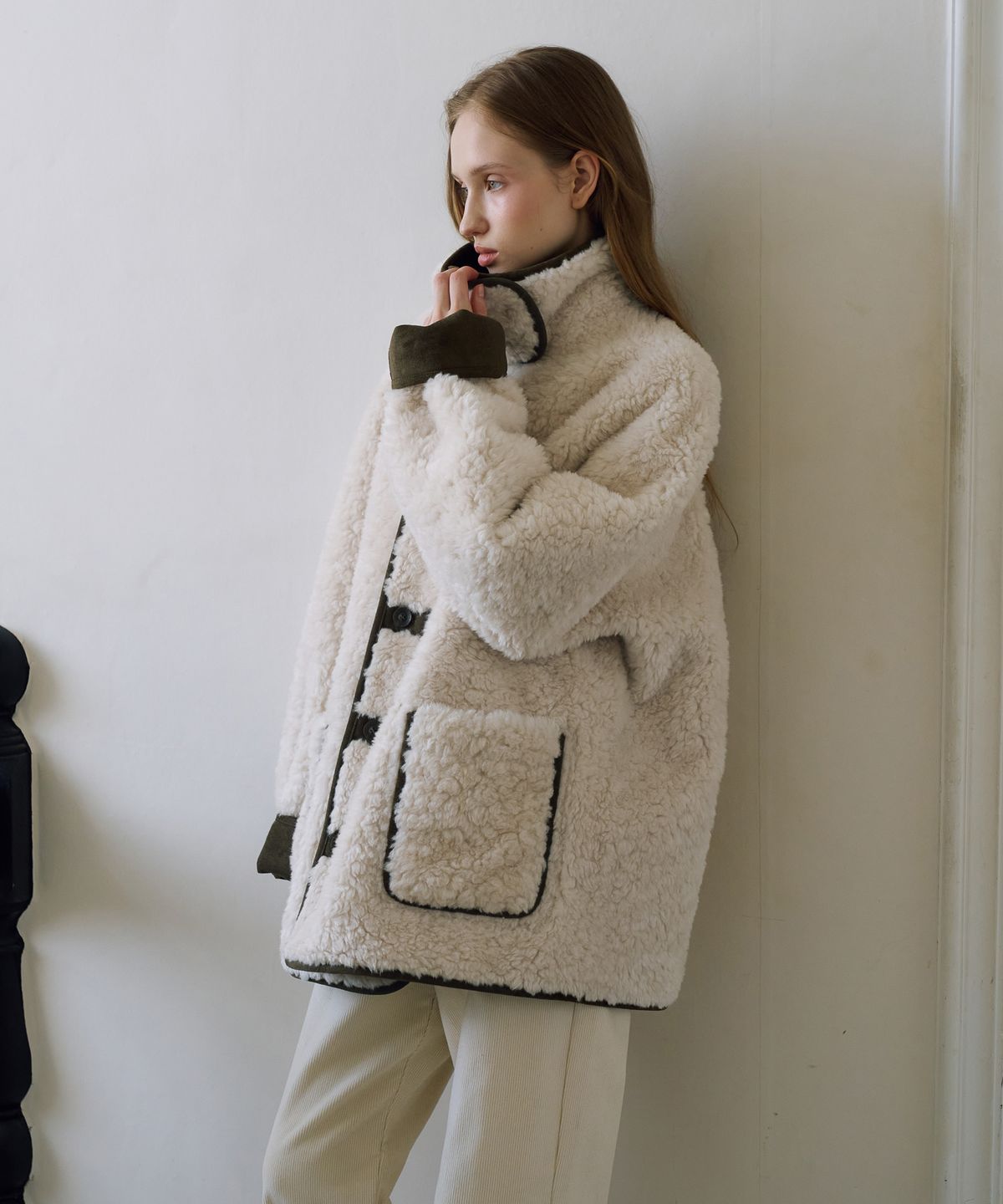 드헤베(DEHEVE) Reversible Suede High-Neck Mustang [Khaki]