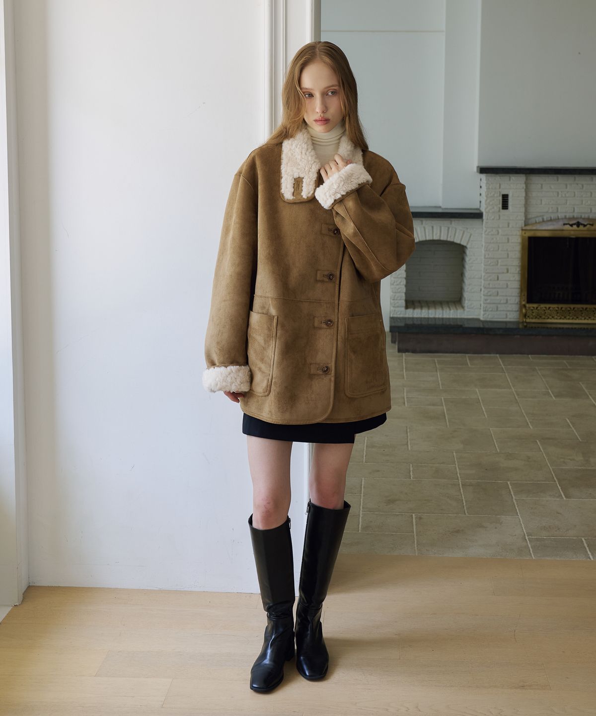 드헤베(DEHEVE) Reversible Suede High-Neck Mustang [Brown]