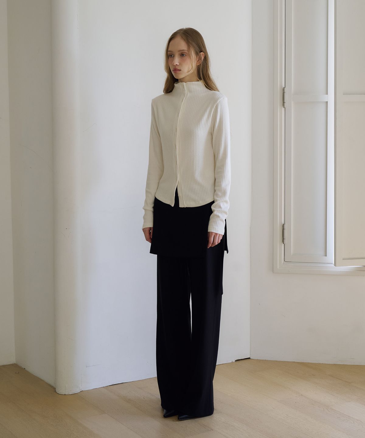 드헤베(DEHEVE) High Neck Button Cardigan [Ivory]