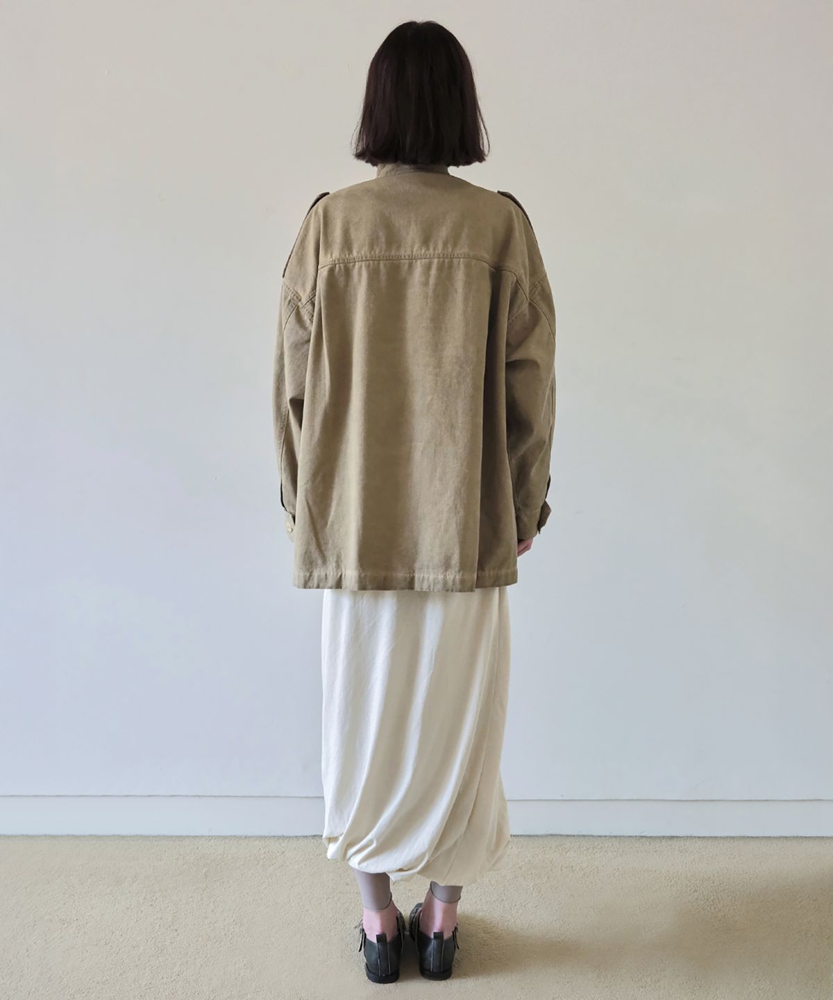 더블유케이엔디 프로젝트(WKND PROJECT) DIRTY WASHED FIELD JACKET (BEIGE)