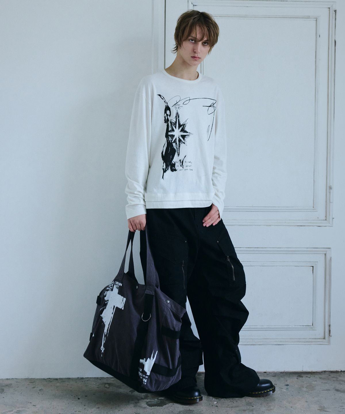 메종미네드(MAISON MINED) PAINTING ARTWORK COTTON SHOULDER BAG