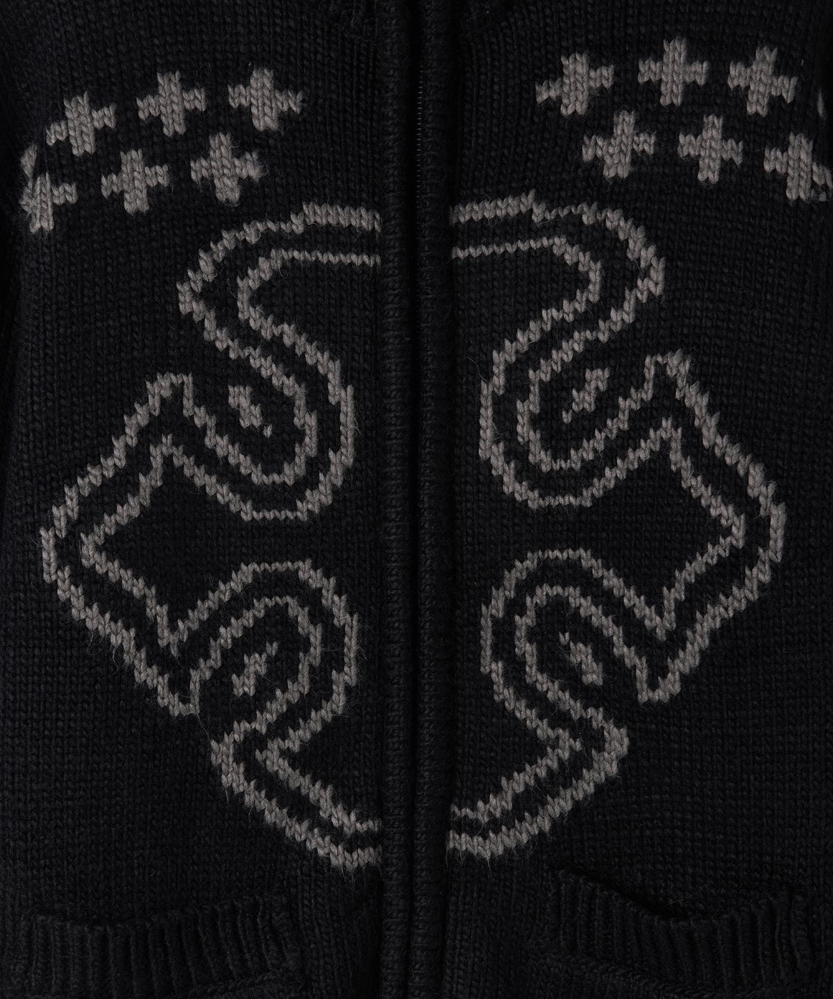 메종미네드(MAISON MINED) CELTIC CROSS KNIT ZIP-UP BLACK
