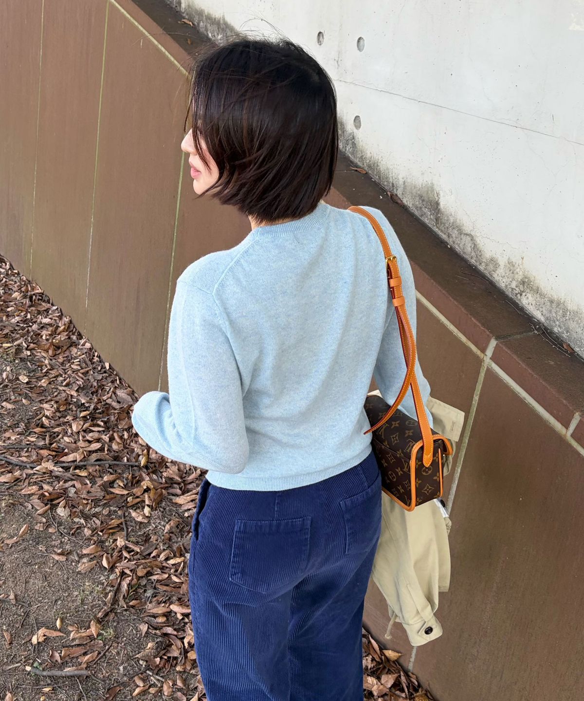 더니트컴퍼니(THEKNITCOMPANY) [스토커즈 콜라보](우먼) 파인 캐시미어 100 크루넥 2color