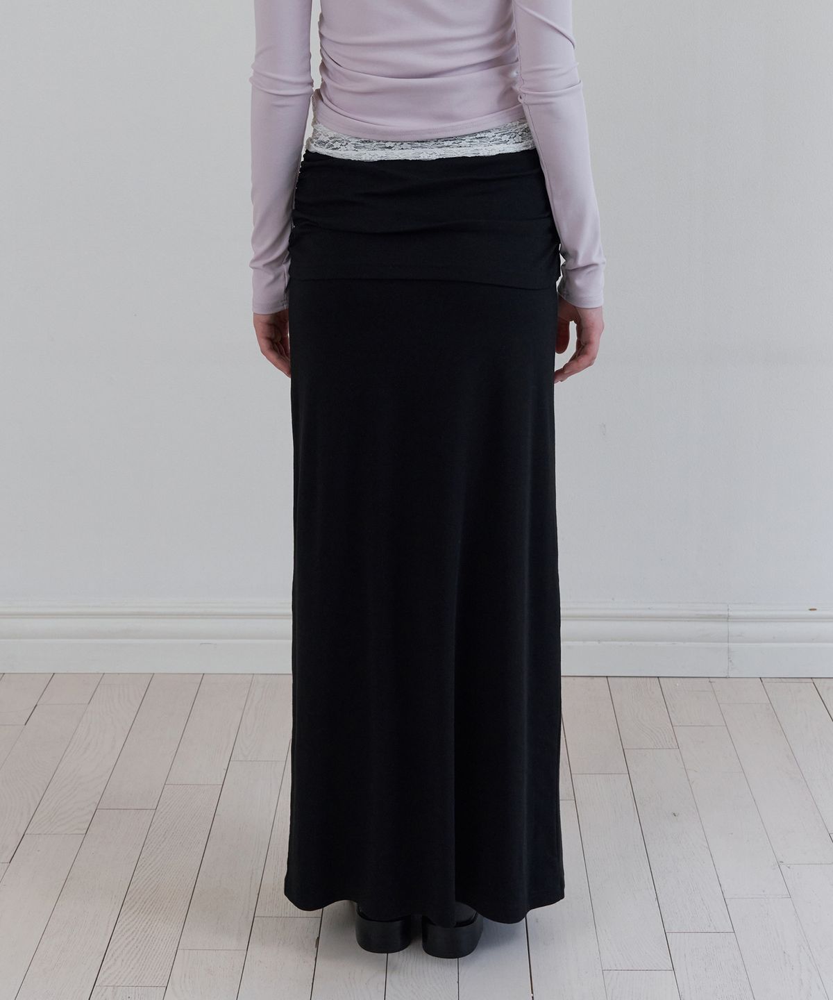 톤드(TONED) Waist shirring jersey long skirt (black)