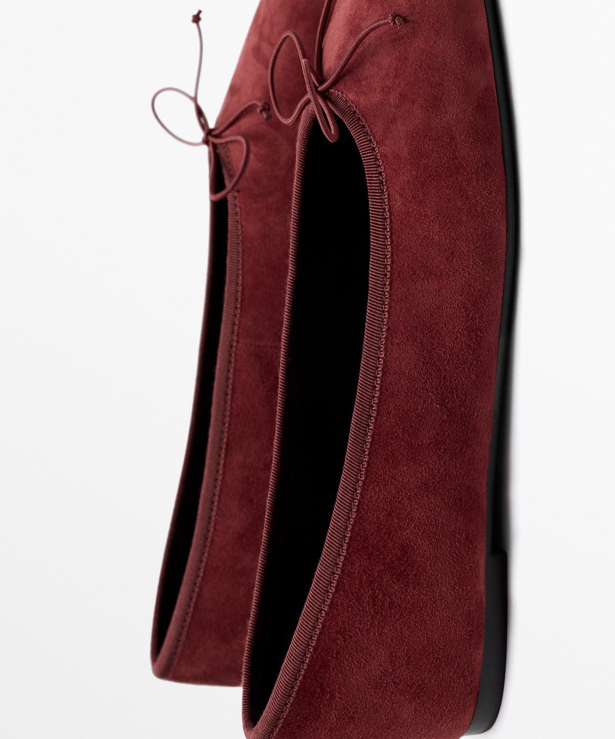 마시모두띠(MASSIMO DUTTI) 가죽 리본 발레리나