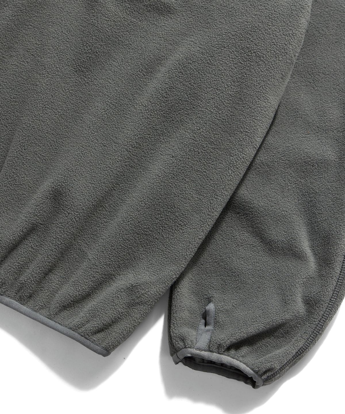 언어펙티드 에센셜(UNAFFECTED ESSENTIAL) FLEECE DOUBLE HALF ZIP PULLOVER / STEEL GREY