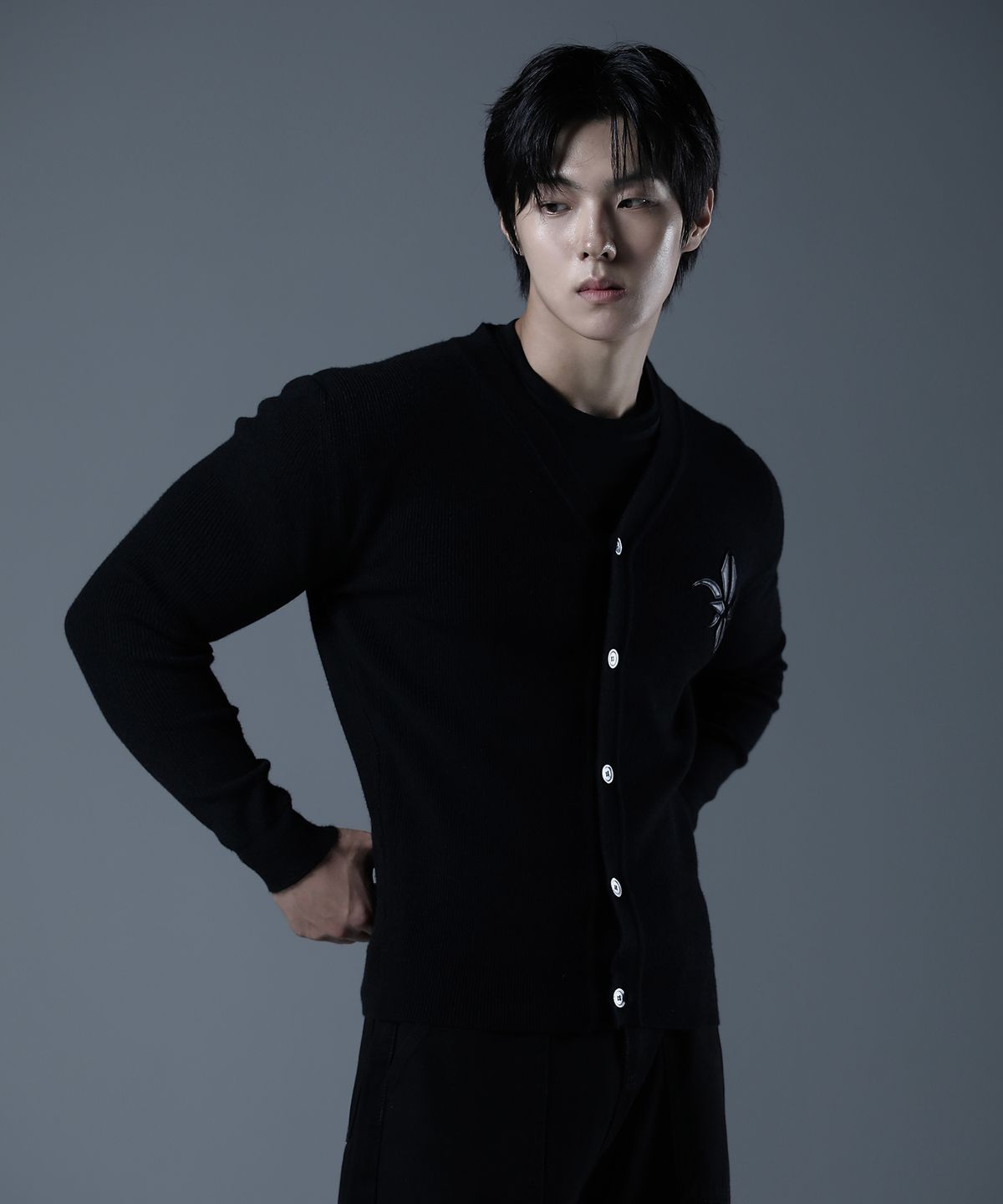 카미드(CARMID) 고어레더 가디건 [블랙]