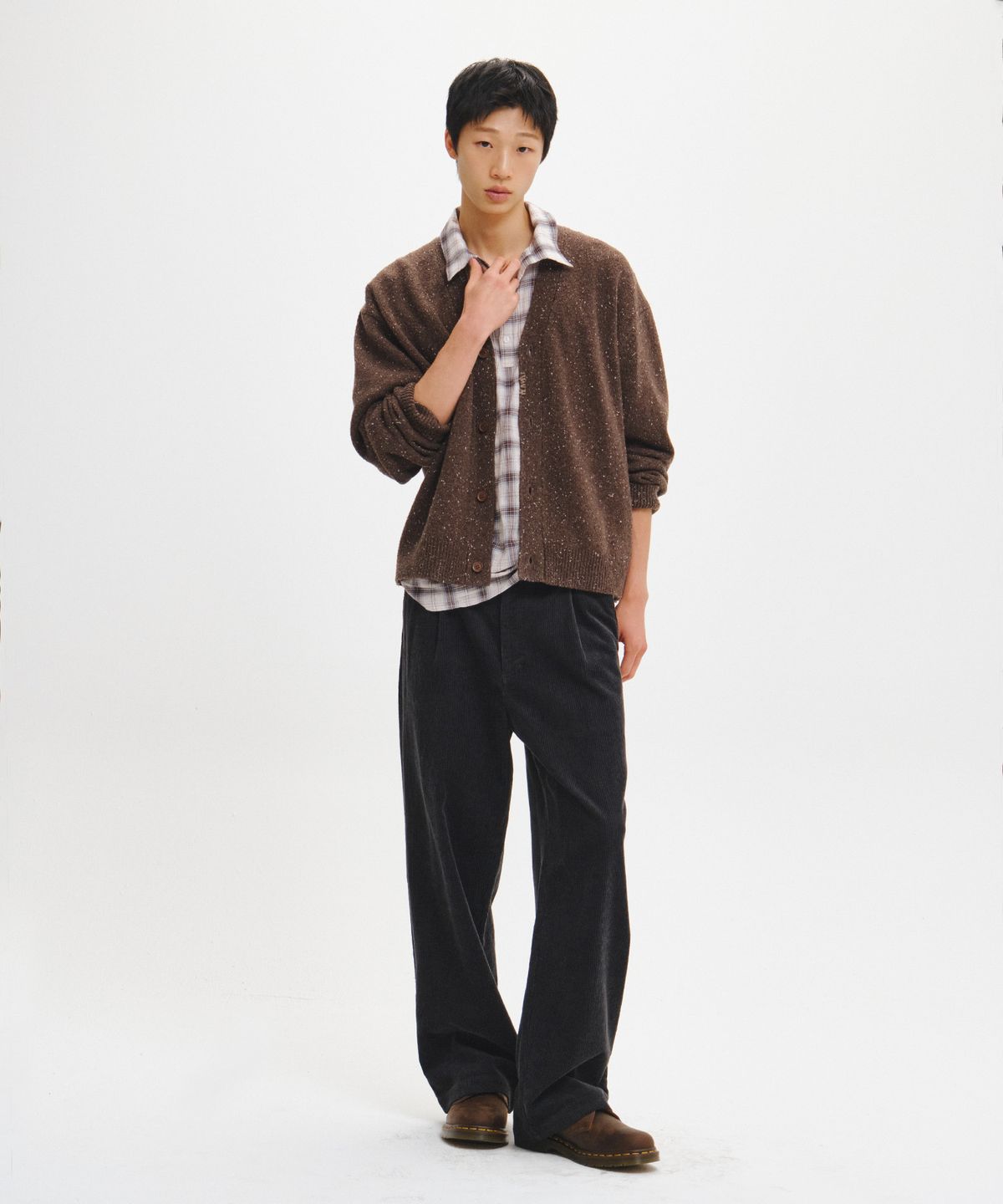 제너럴아이디어(GENERALIDEA) UNISEX 네프사 핸드스티치 가디건 [2COL] / GF3UKC006