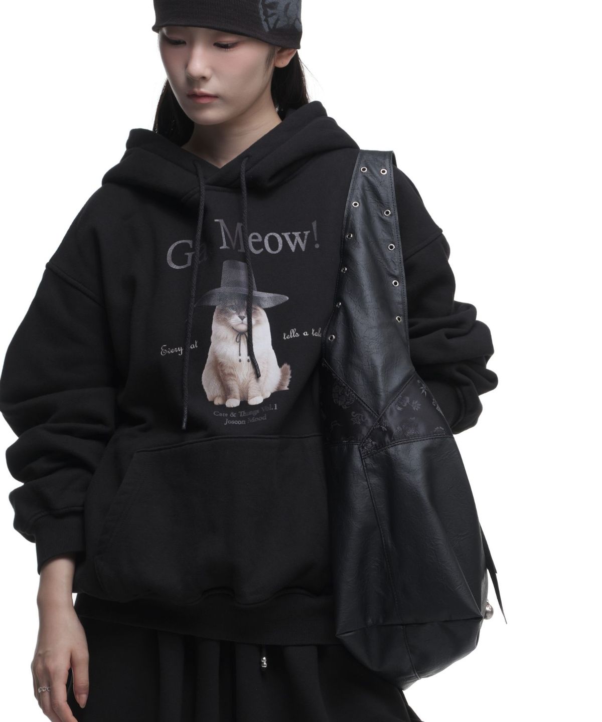 칠 하나 투 구육(71TO96) 모릿백, Morit Bag (Black)