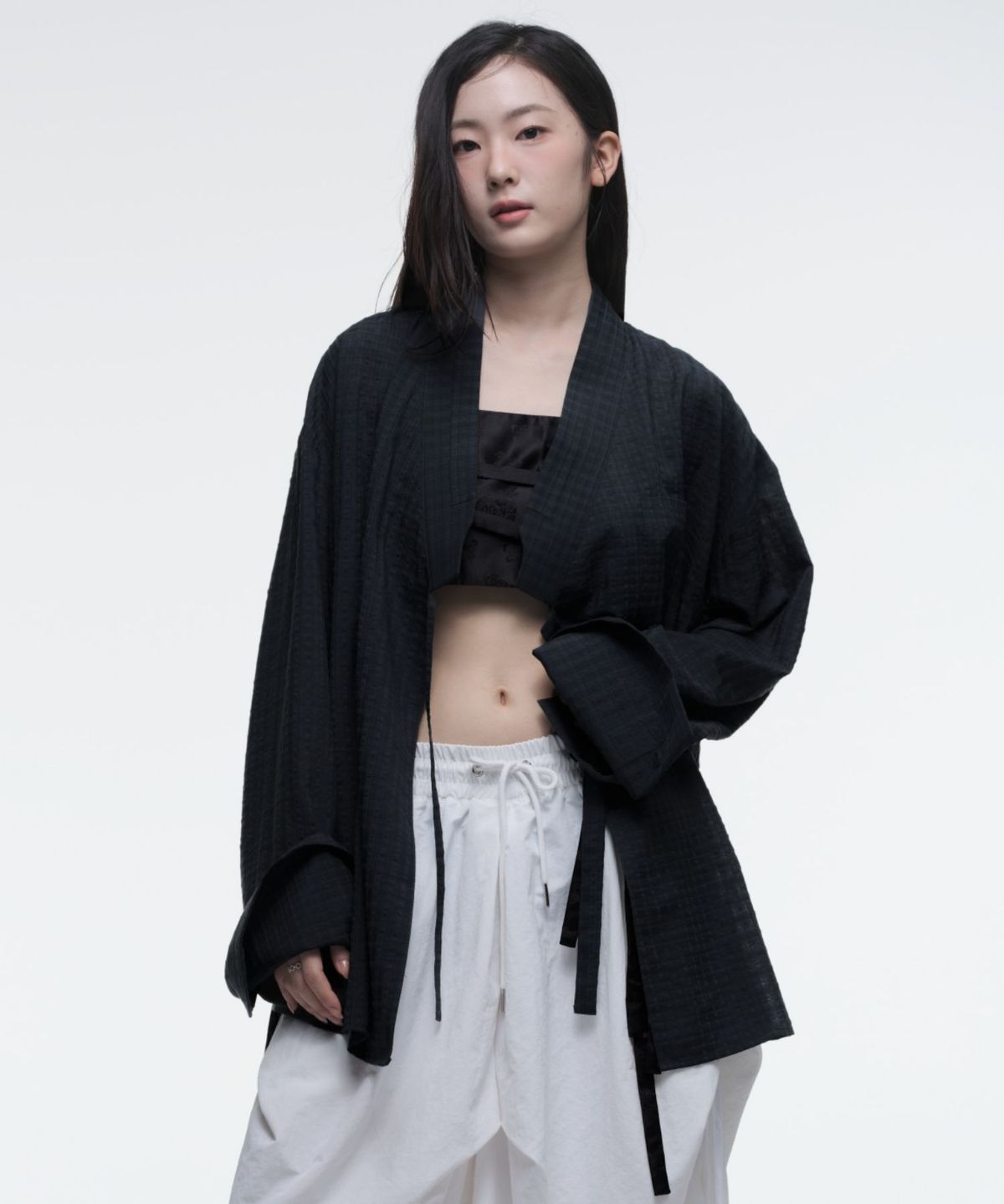 칠 하나 투 구육(71TO96) Sheer Mu Shirt (Black)