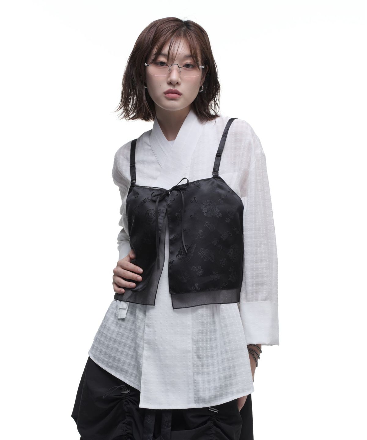 칠 하나 투 구육(71TO96) 여밈 뷔스티에 ,Yeomim Bustier (Black)