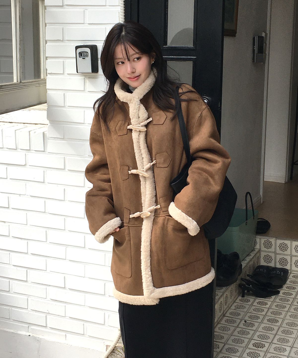 제너럴아이디어(GENERALIDEA) [아르노] 리버시블 무스탕 더플 코트 [CREAM] / GF8LCT522