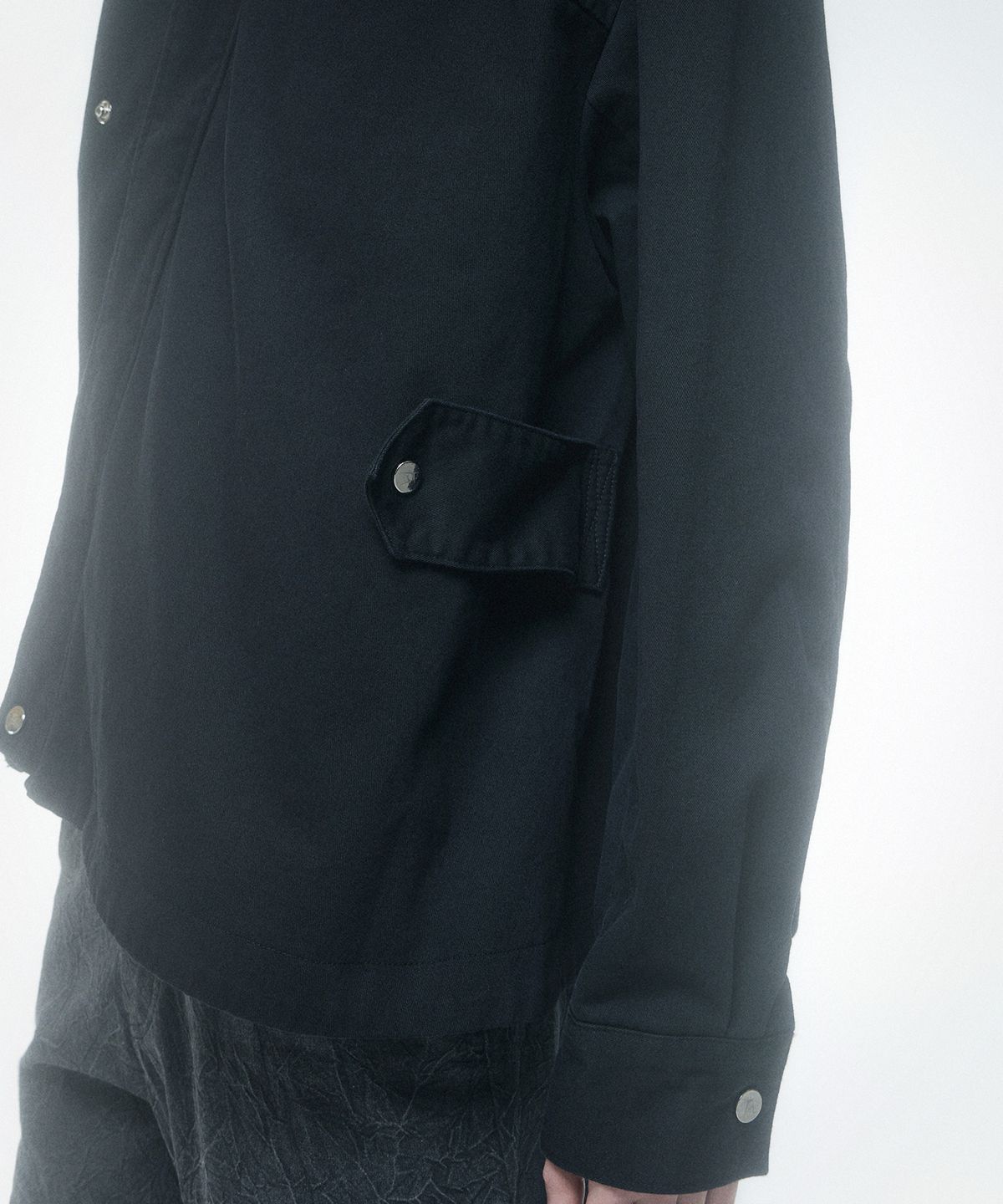 레큘리(RECULER) Drapoed Field Jacket Washed Black