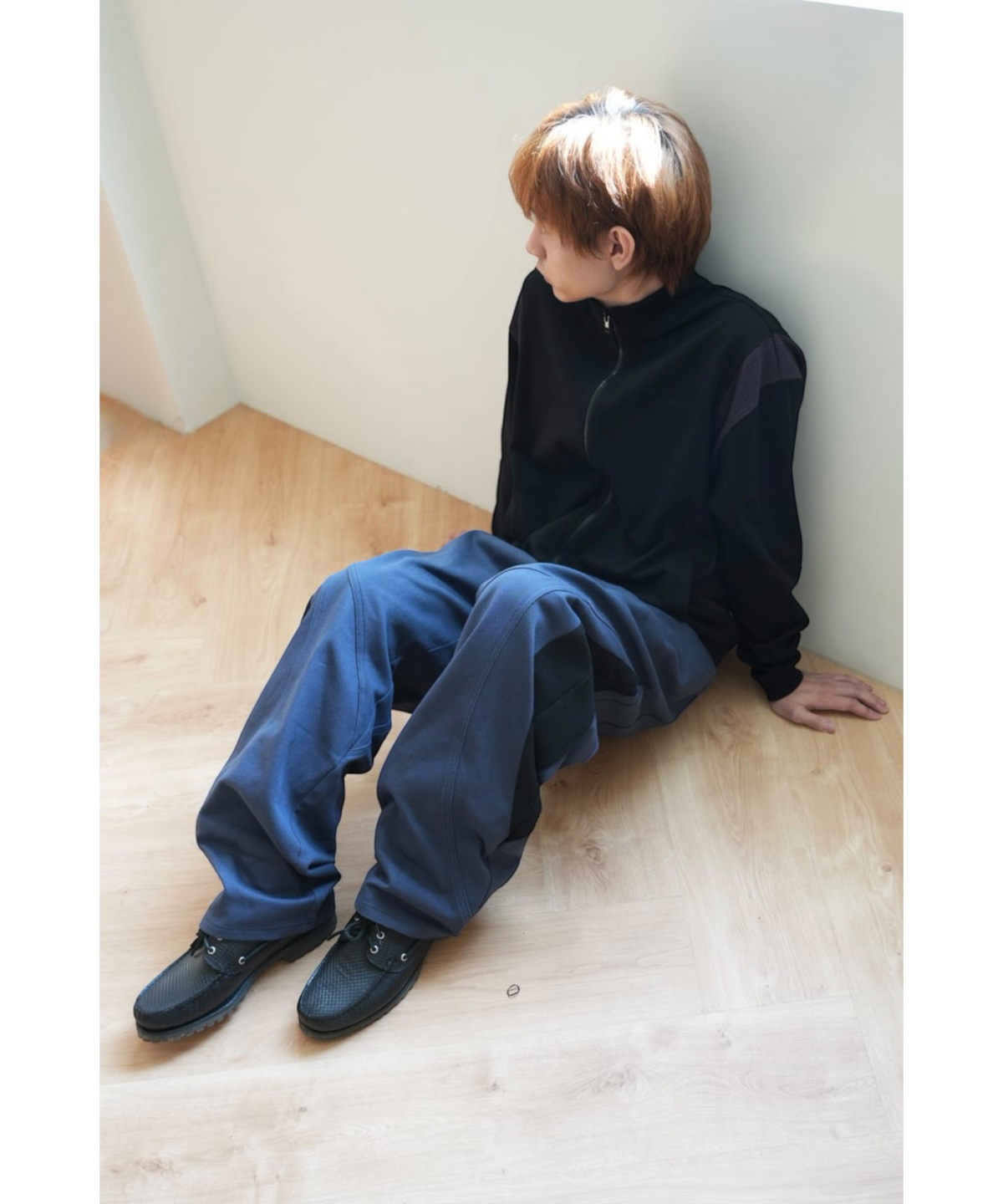 다시(DASI) Contrast drop baggy pants (Navy)
