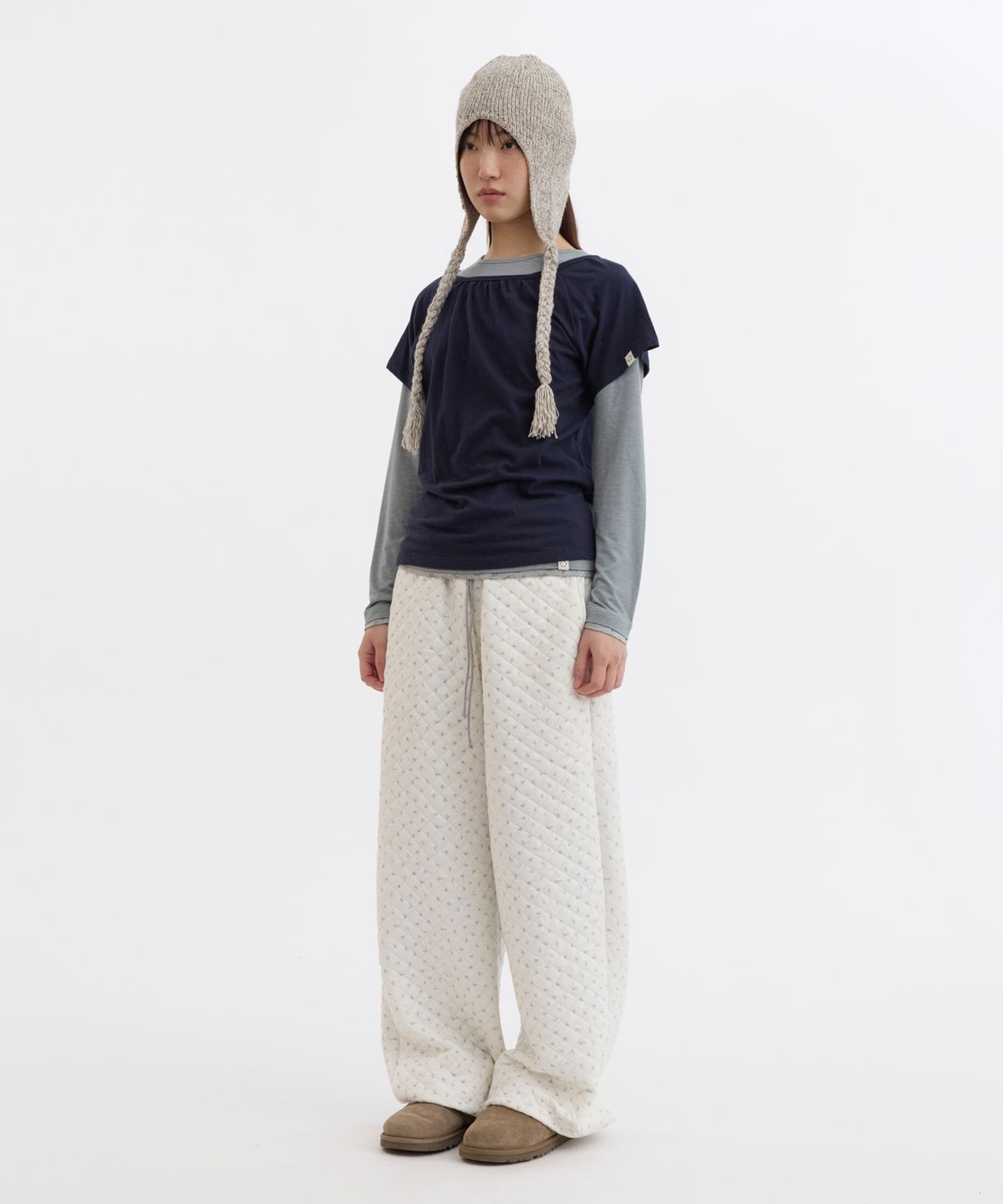 오헤시오(OHESHIO) BRAIDED STRING EARFLAP BEANIE, MELANGE GRAY