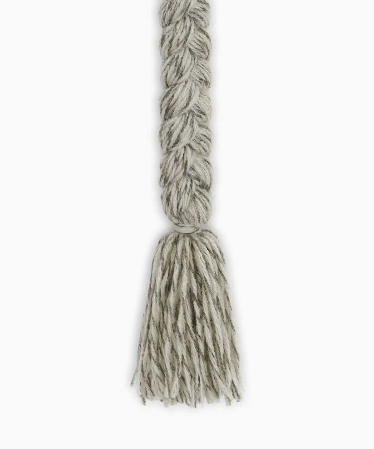 오헤시오(OHESHIO) BRAIDED STRING EARFLAP BEANIE, MELANGE GRAY