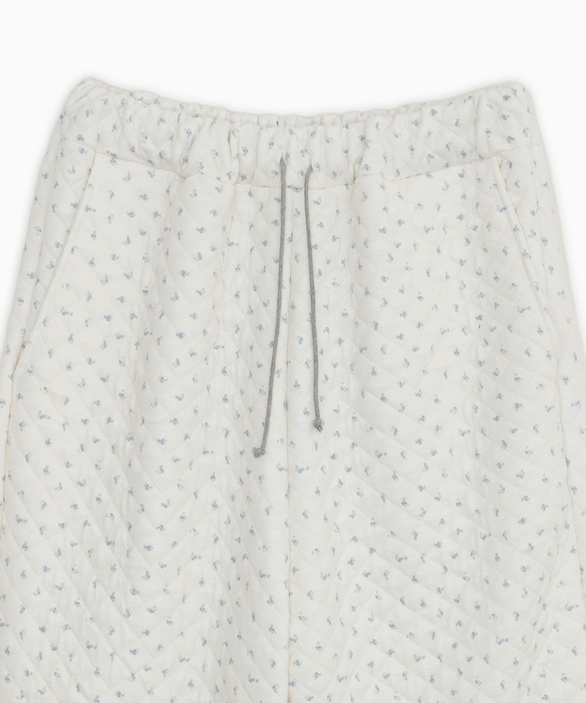 오헤시오(OHESHIO) FLORAL QUILTED OVERSIZED BANDING PANTS, BLUE FLORAL