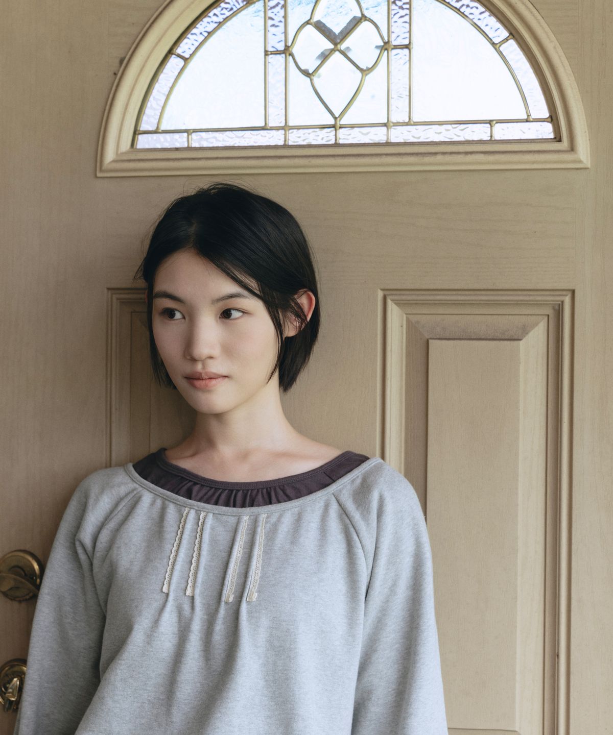 오헤시오(OHESHIO) U-NECK LACE SWEATSHIRT, GRAY
