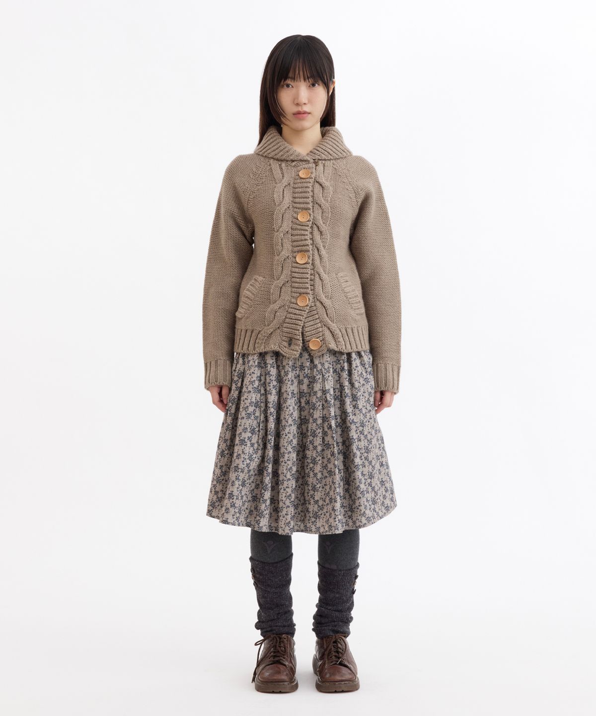 오헤시오(OHESHIO) SHAWL COLLAR CABLE KNIT CARDIGAN, KHAKI BEIGE