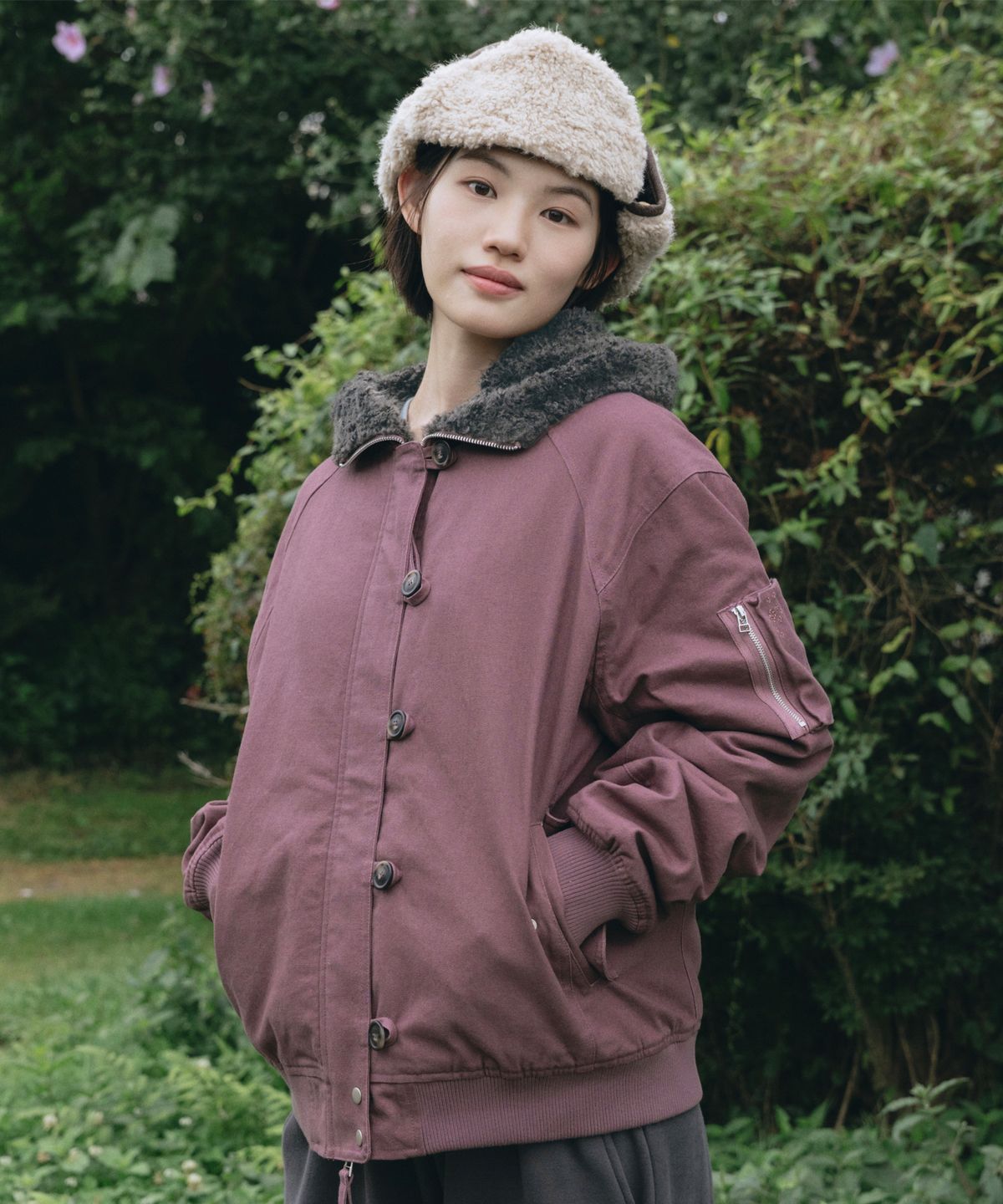 오헤시오(OHESHIO) BUTTON HOODED BOMBER JACKET, PURPLE