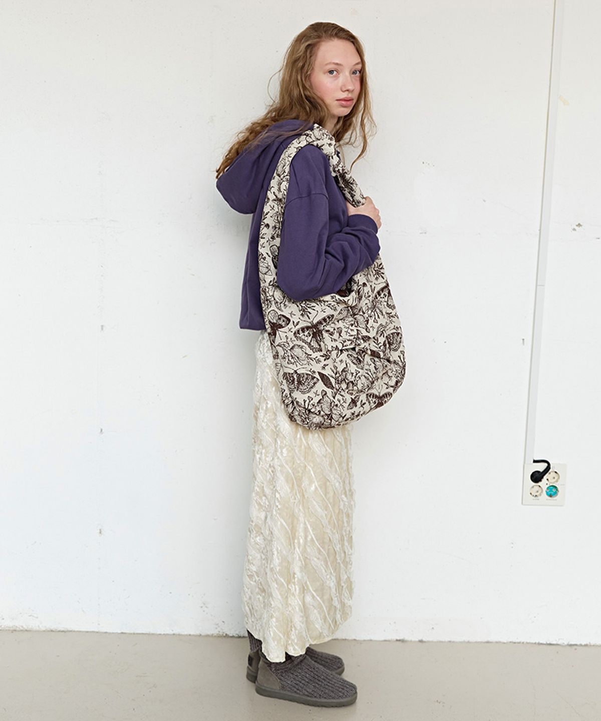펀프롬펀(FUNFROMFUN) Butterfly Jacquard Bag, Beige