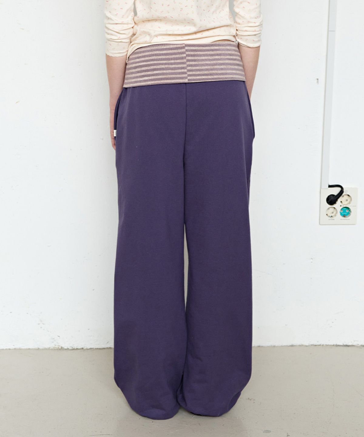 펀프롬펀(FUNFROMFUN) Folded Sweat Pants, Plum Smoothie