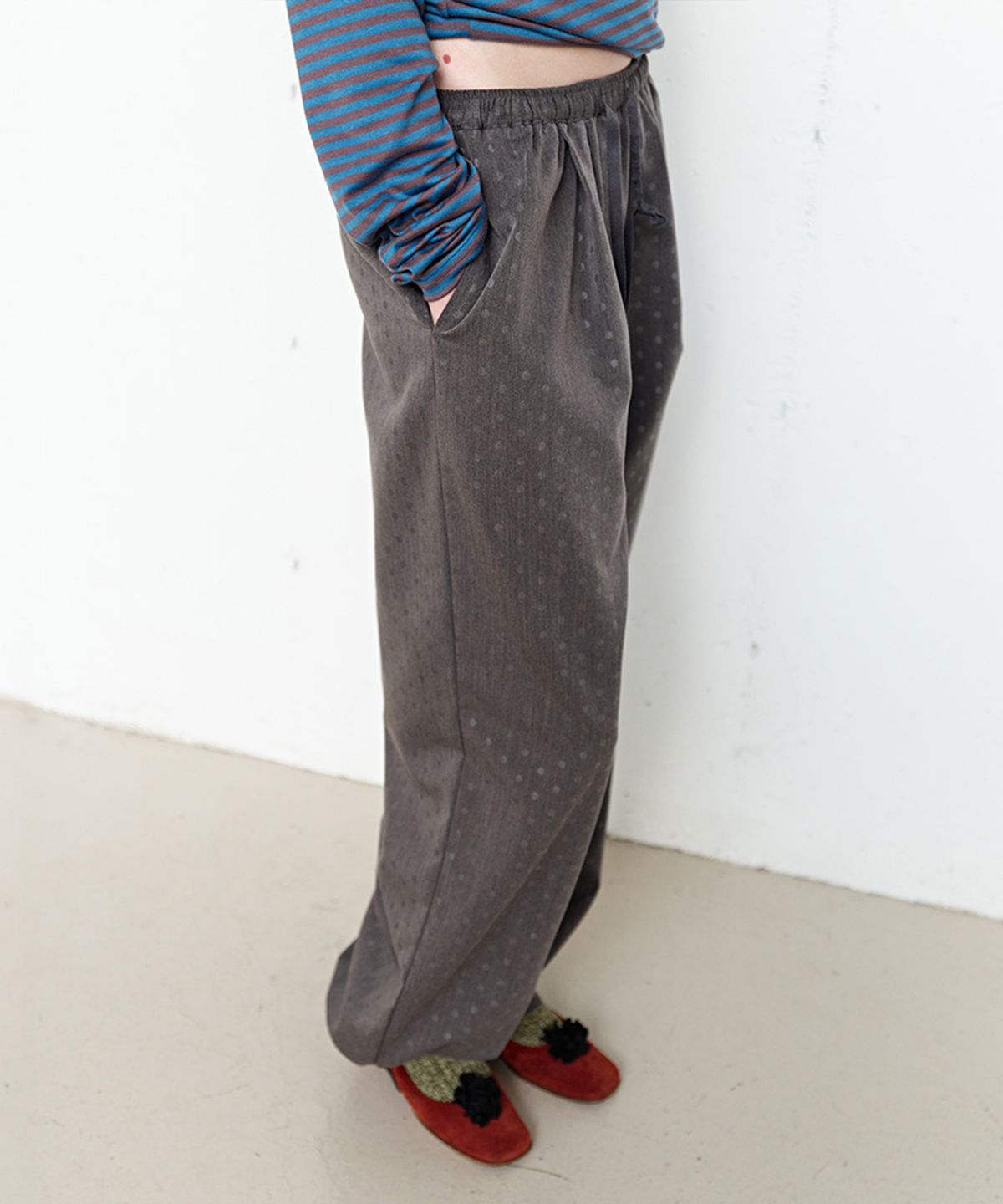 펀프롬펀(FUNFROMFUN) Shadow Dot Wide Pants, Charcoal