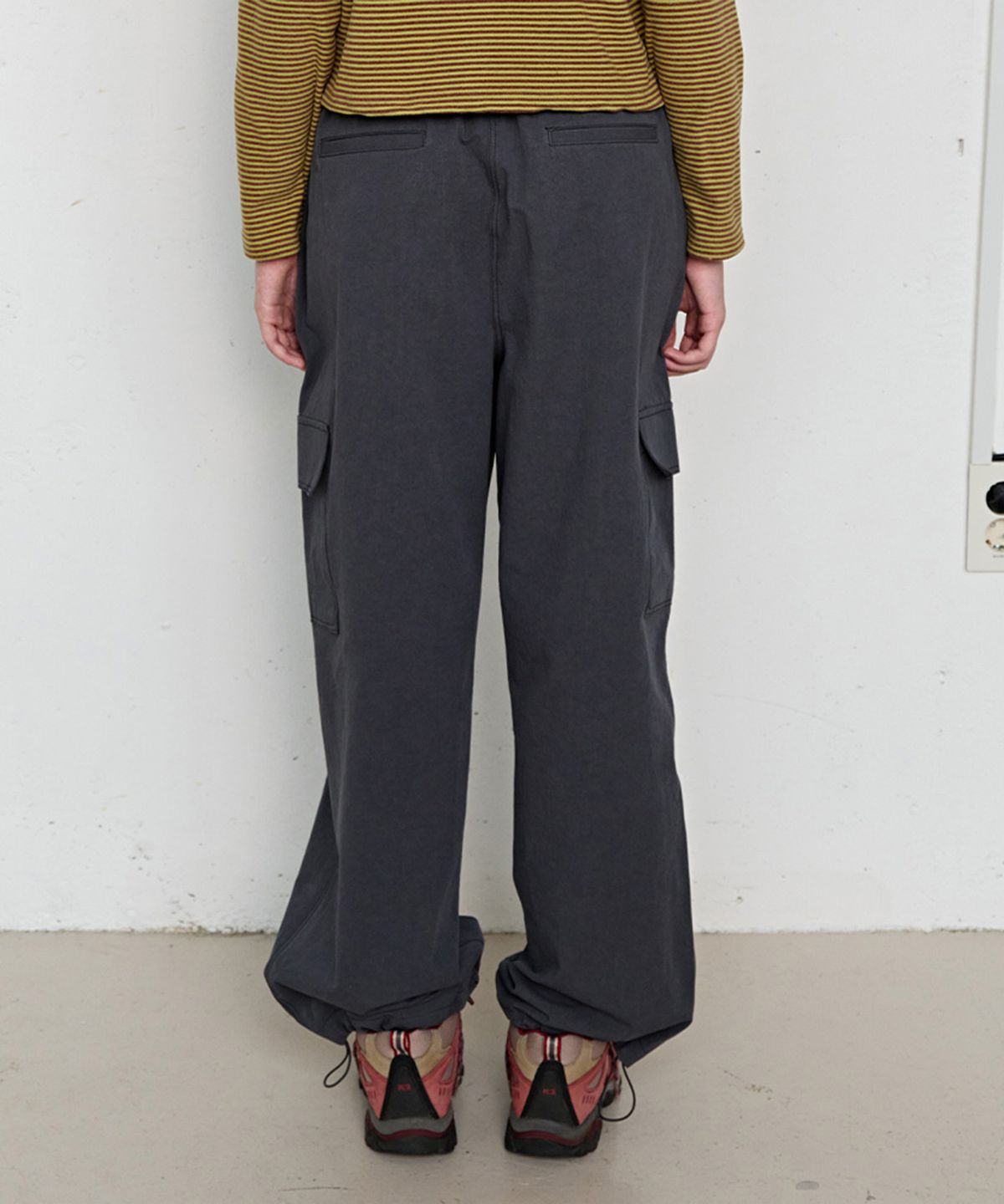 펀프롬펀(FUNFROMFUN) Saturday Cargo Pants, Charcoal