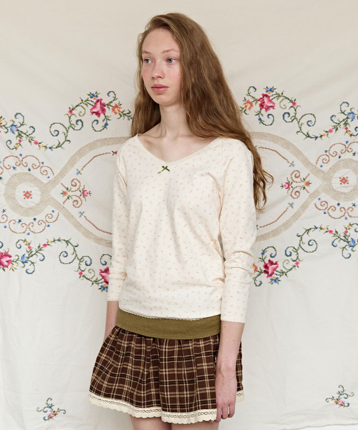 펀프롬펀(FUNFROMFUN) Soft Flower Tee, Cream