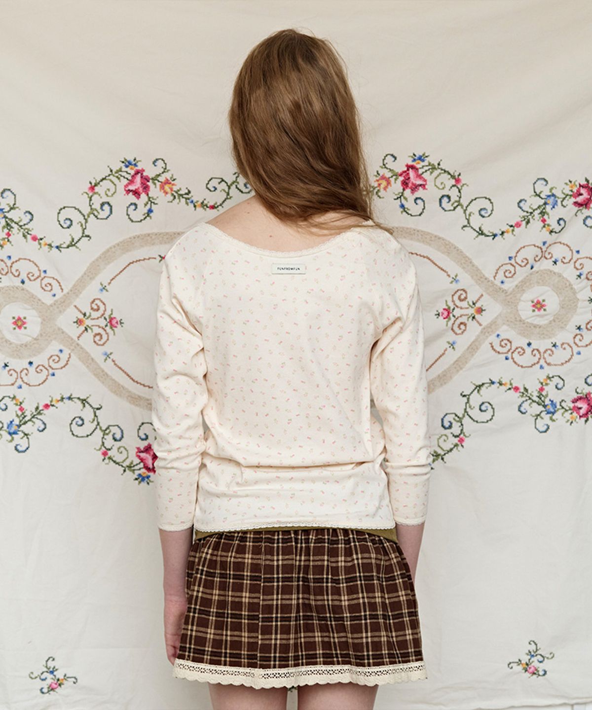 펀프롬펀(FUNFROMFUN) Soft Flower Tee, Cream