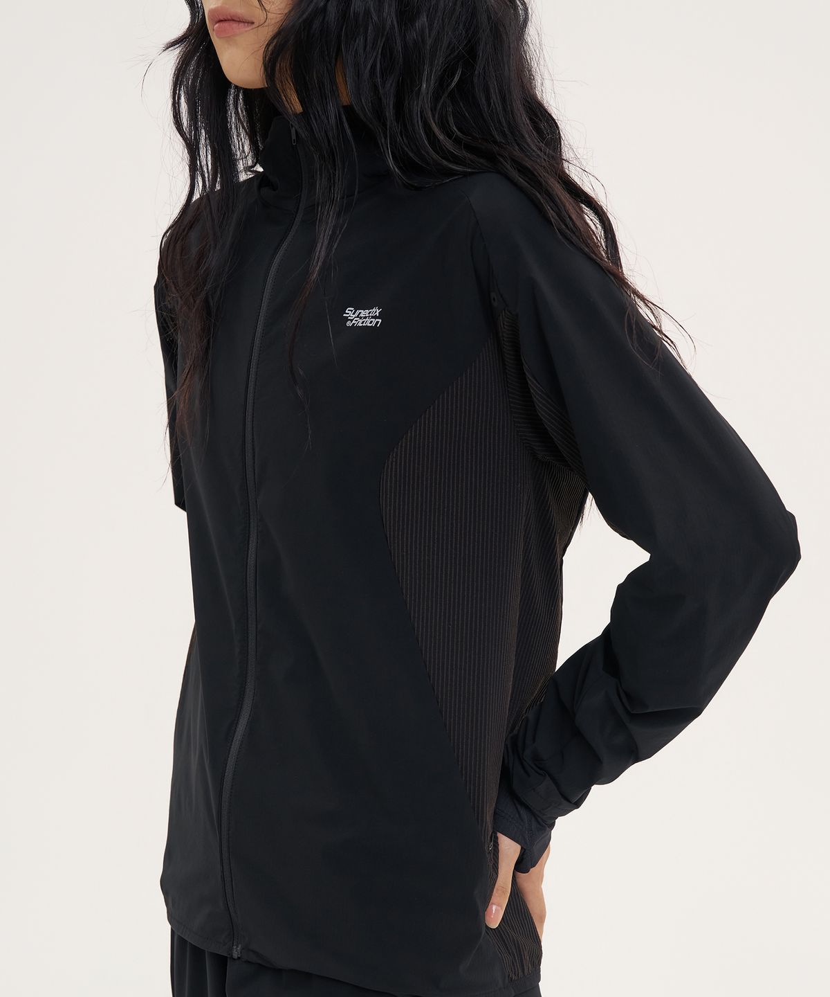 고요웨어(GOYOWEAR) [시넥틱스 프릭션] 써멀그레인 사이드 포켓 자켓 (블랙)