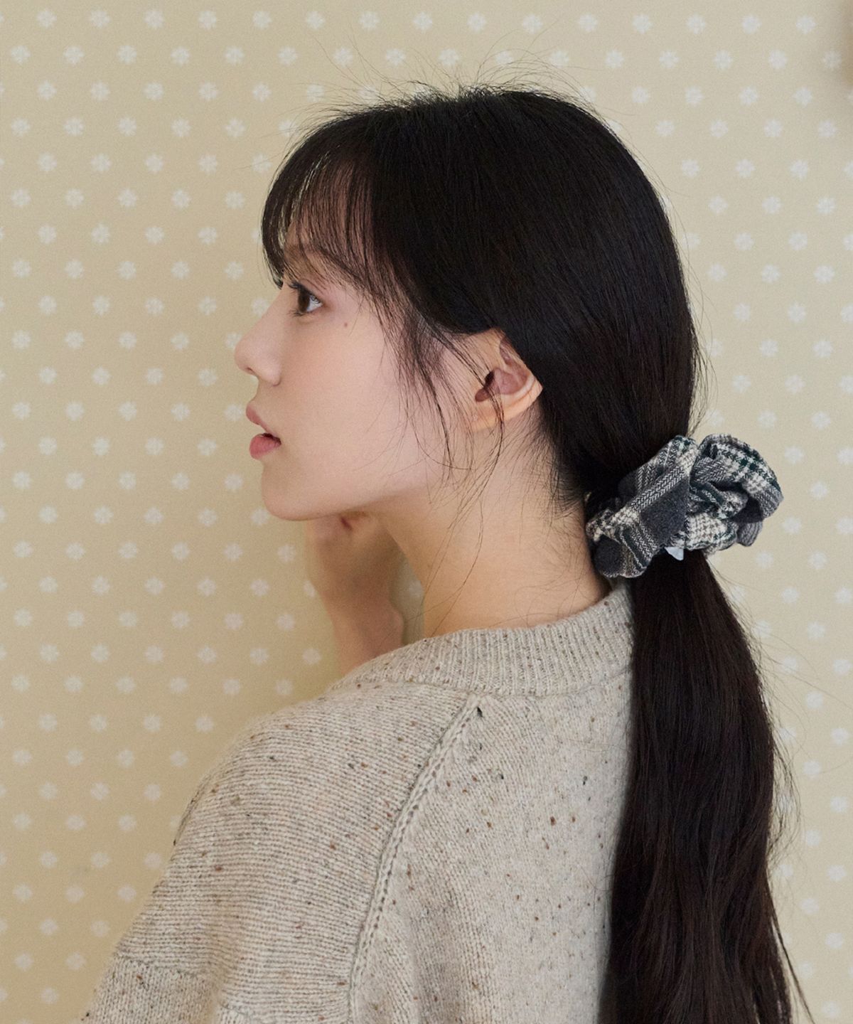앤무오유(NMOU) vintage check scrunchie_charcoal green