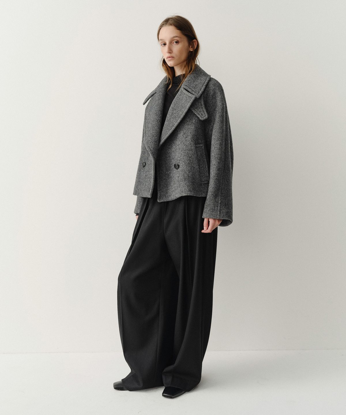 이아(EAAH) BABY ALPACA FUNNEL NECK COAT (CHARCOAL)