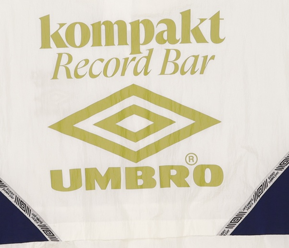 엄브로(UMBRO) 트레이닝 재킷 XL