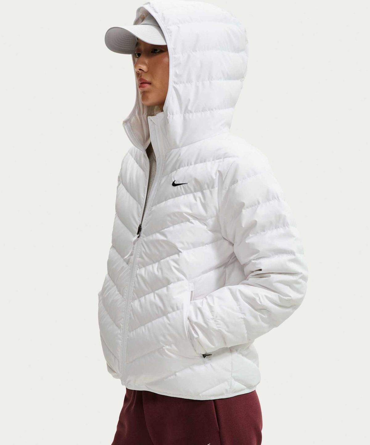 나이키(NIKE) 스포츠웨어 윈드푸퍼 써마 핏 후드 다운 재킷 W - 화이트:블랙 / IF5884-100
