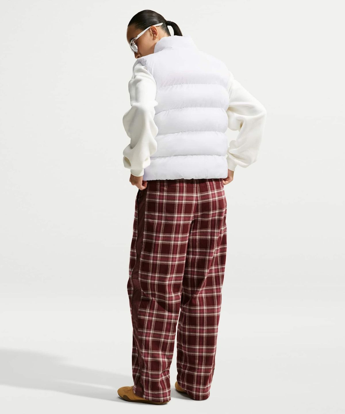 나이키(NIKE) 스포츠웨어 써마 핏 베스트 W - 화이트:퓨어 플래티넘 / IF5930-100
