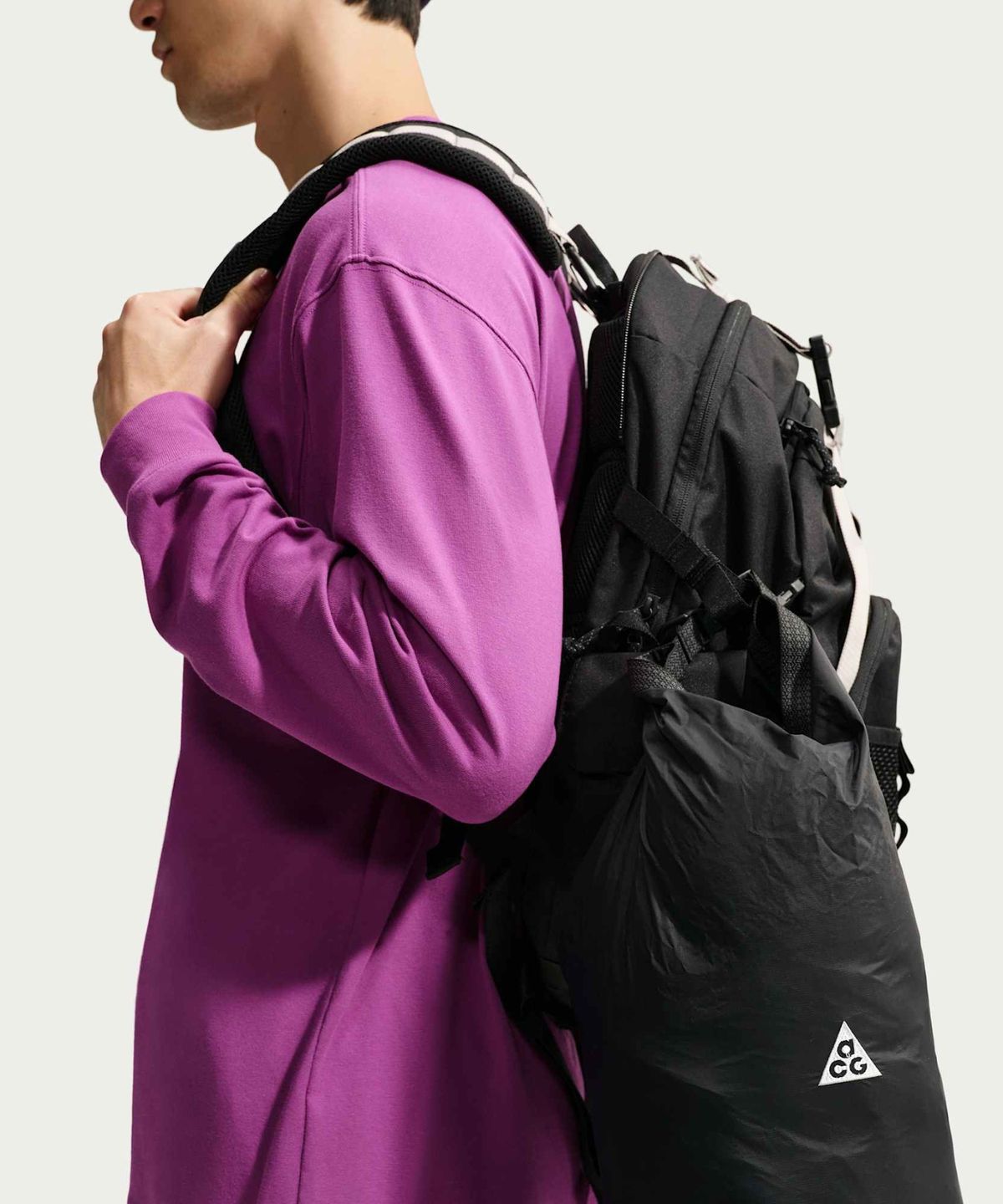 나이키(NIKE) ACG 위스퍼링 피크 써마 핏 ADV 재킷 M - 블랙:서밋 화이트 / IH1507-010
