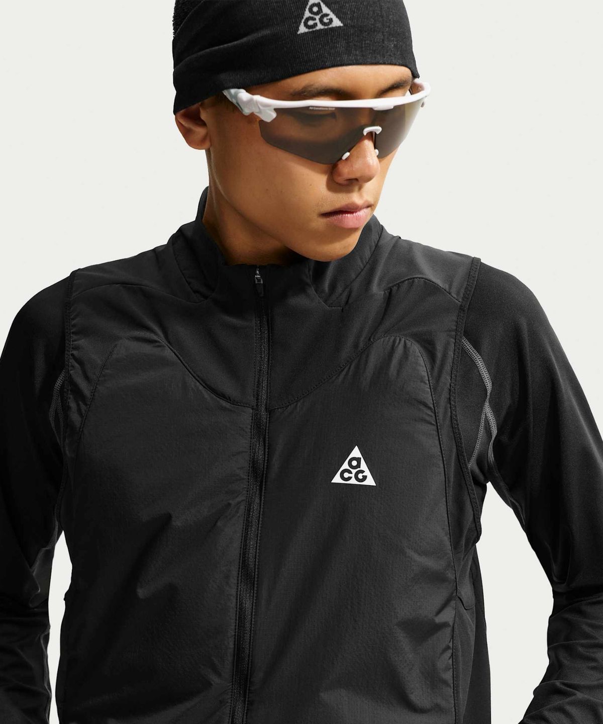 나이키(NIKE) ACG 로프 드 도프 써마 핏 ADV 트레일 러닝 베스트 M - 블랙:서밋 화이트 / IM5139-010