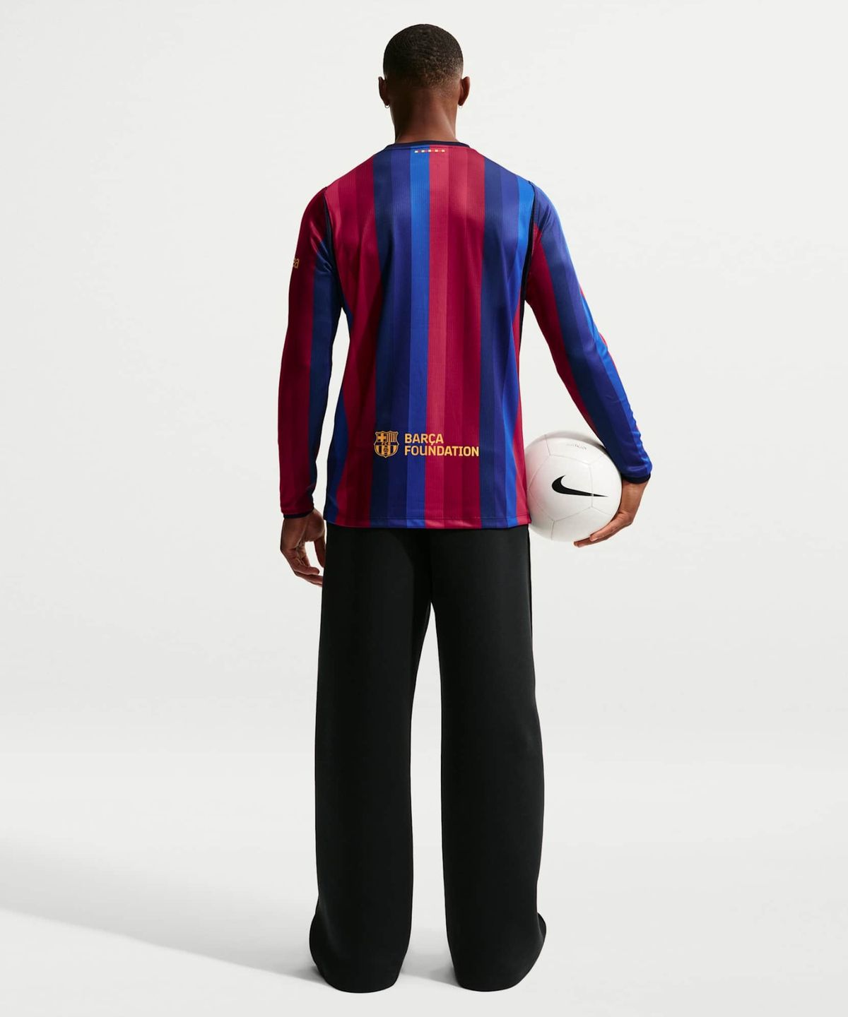 나이키(NIKE) FC 바르셀로나 2026/27 스타디움 홈 드라이 핏 축구 레플리카 긴소매 저지 M - 딥 가닛:블루 보이드:블랙큰드 블루:미네랄 옐로우 / IR0044-683