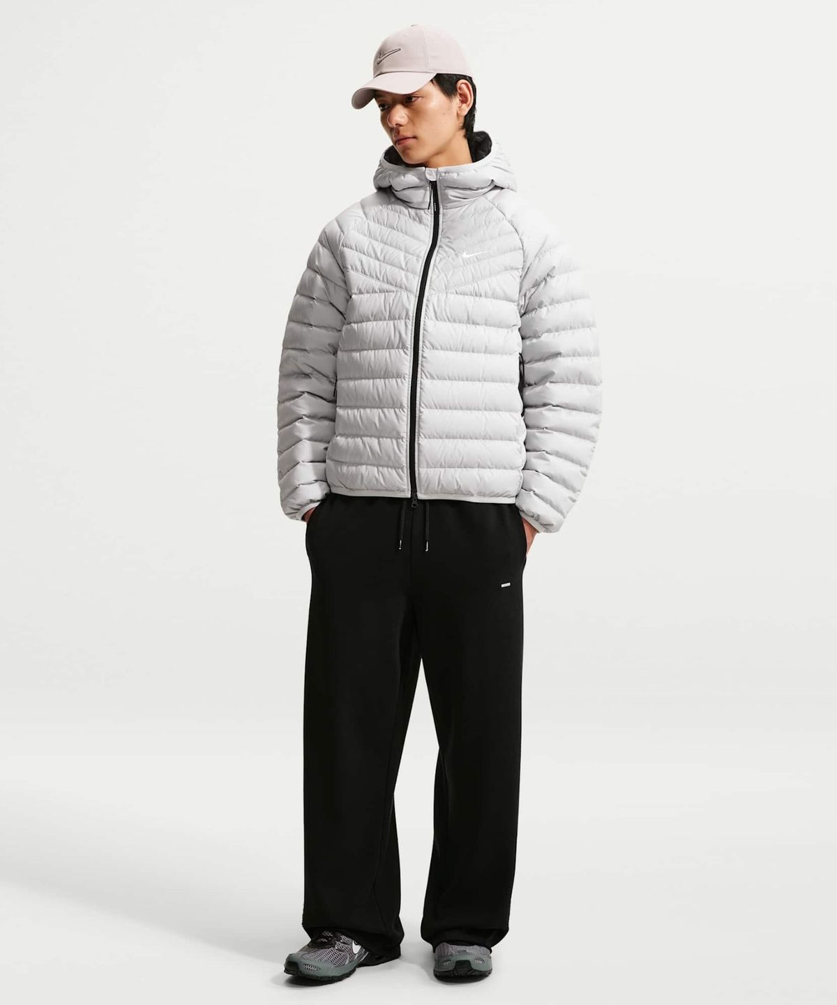 나이키(NIKE) 윈드러너 경량 다운 마이크로채널 재킷 M - 그레이 포그:화이트 / JA0742-097