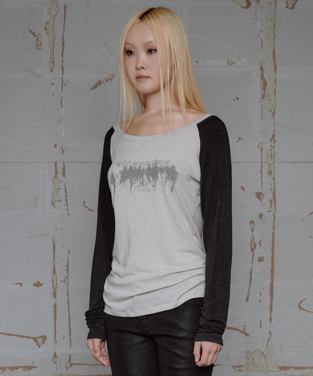 락케이크(ROCKCAKE) Sheer Raglan Sleeve Top - Oatmeal/Charcoal