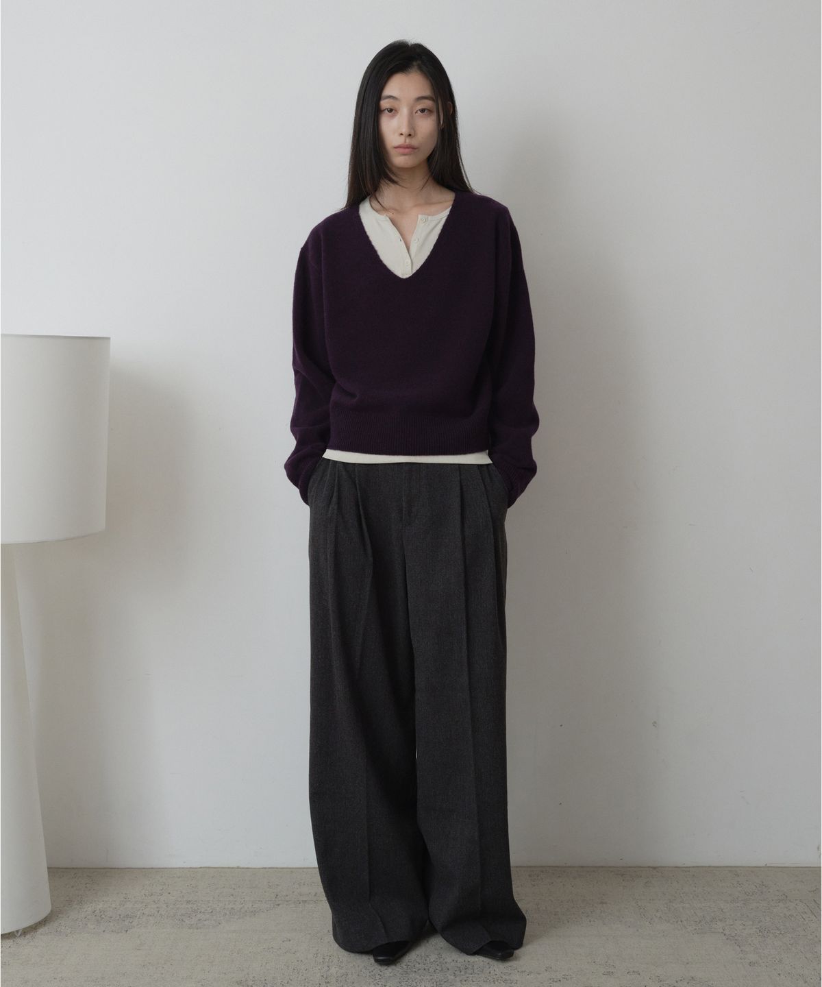 프롬웨얼(FROMWHERE) 클래식 울 와이드 슬랙스 Charcoal Grey