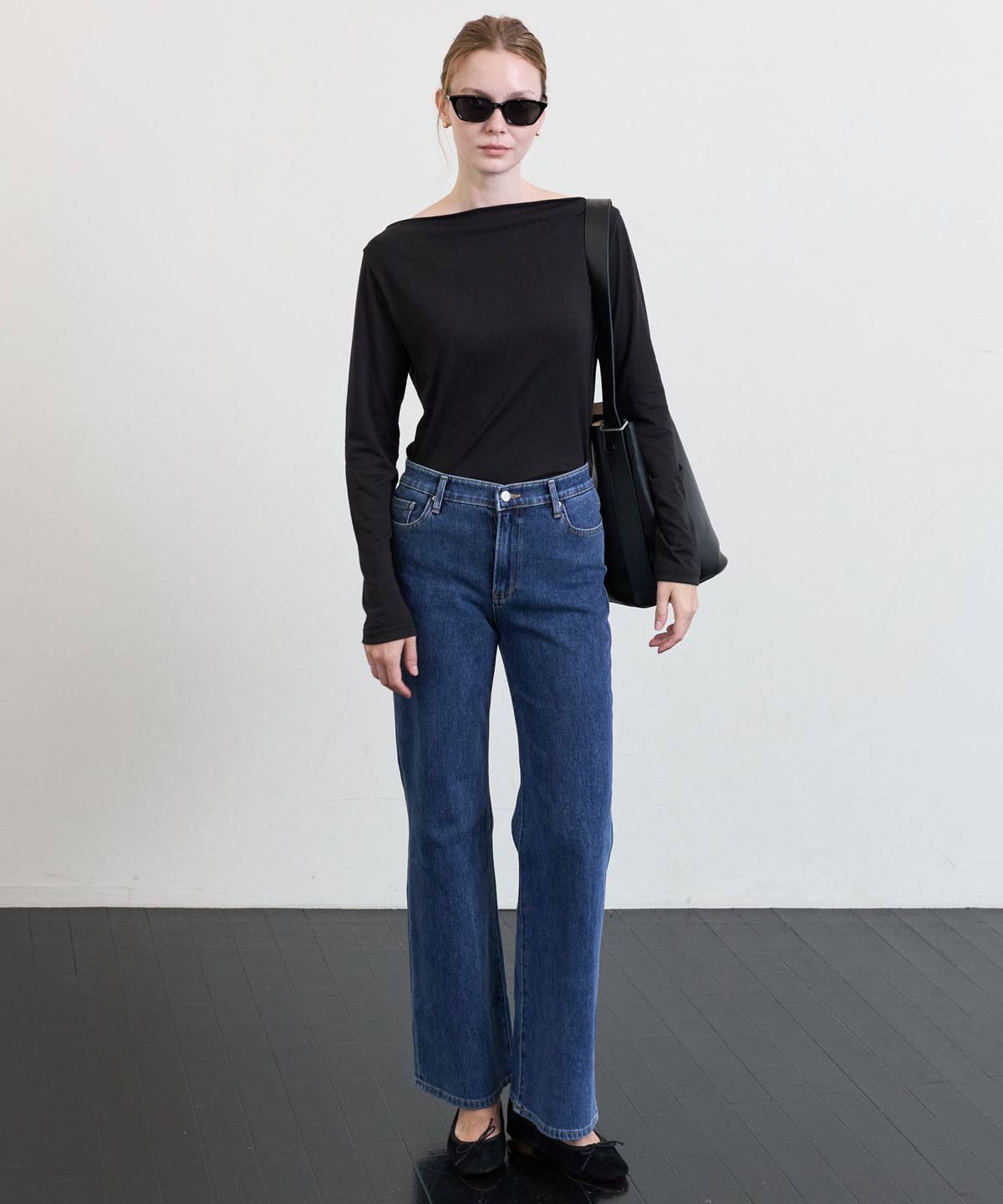 누토프(NUTOFFE) Carolyn Boat NecK_Black
