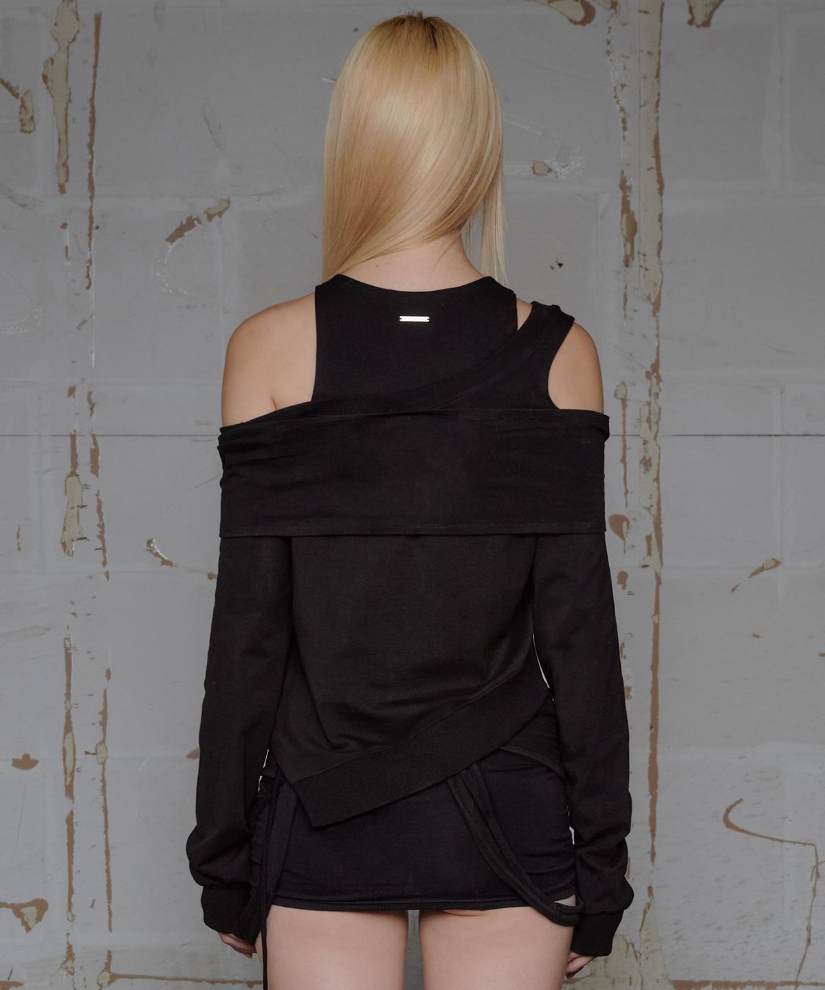 락케이크(ROCKCAKE) Draped Overlay Sweatshirt - Black