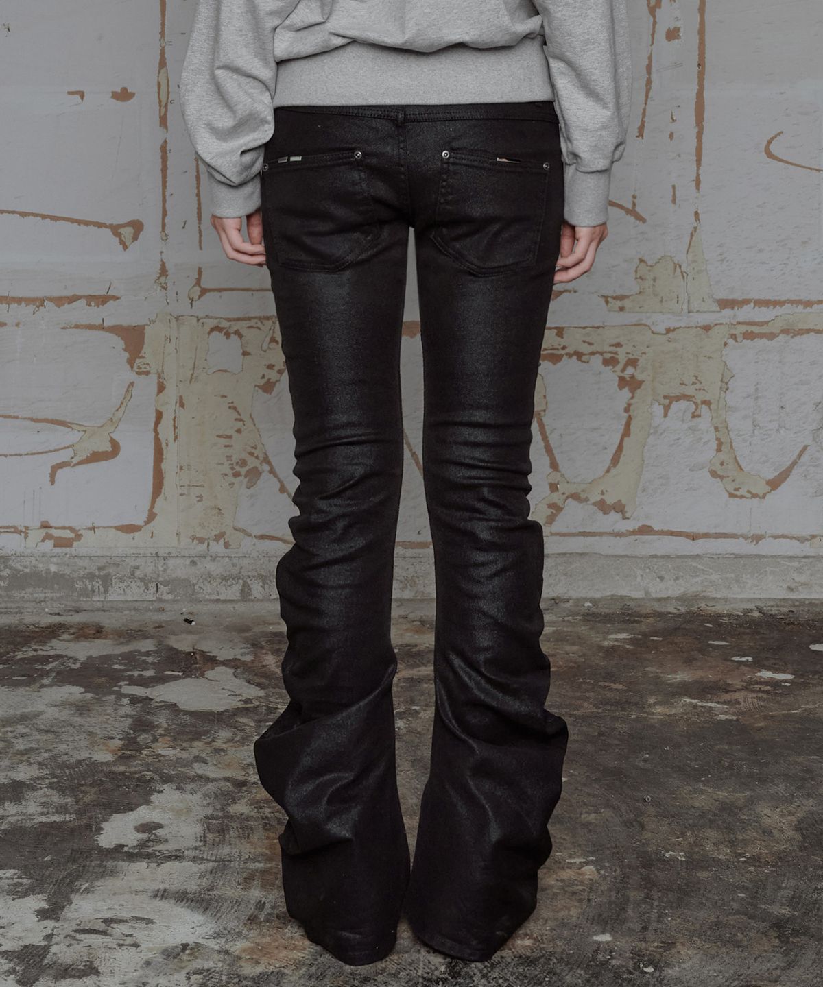 락케이크(ROCKCAKE) Carly Coating Bootcut Jeans - Black