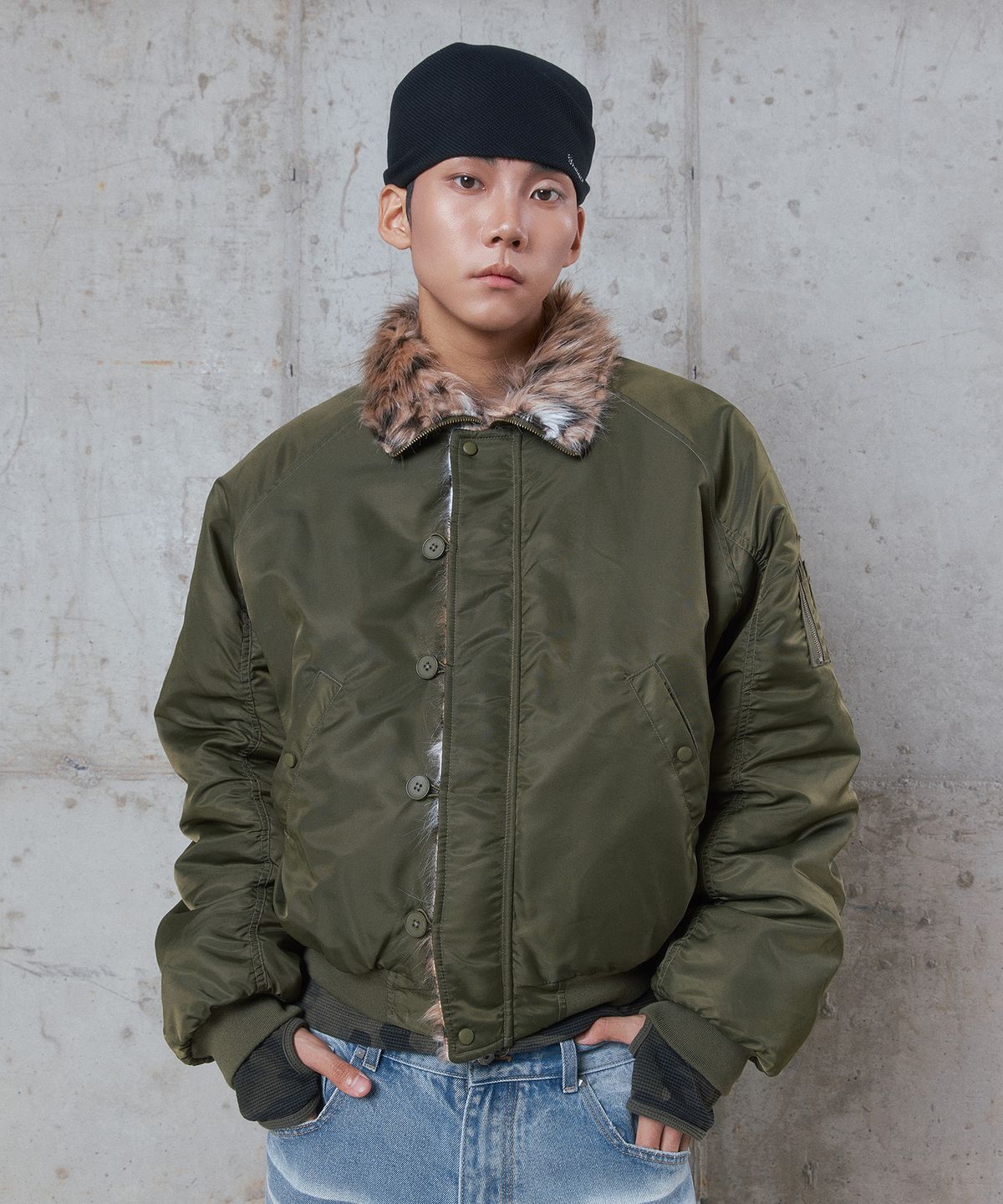 디오스피스(DAUSPICE) (DUC) Fur Reversible N2B Bomber Khaki