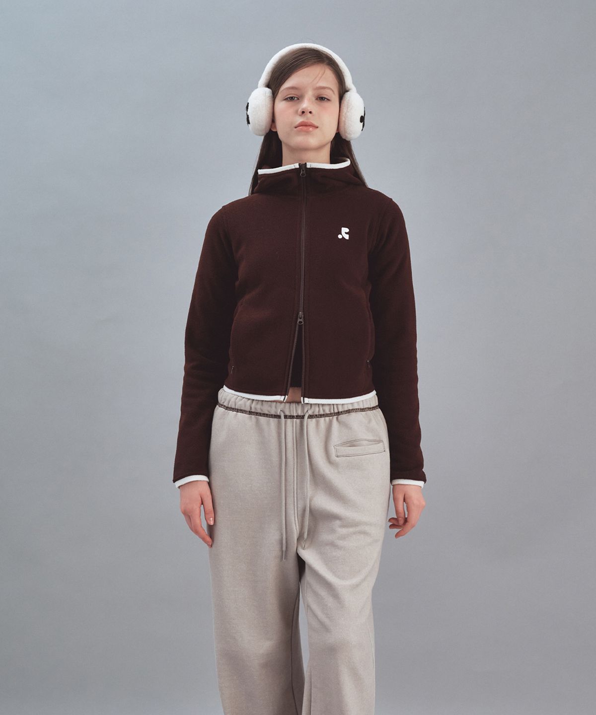 레스트앤레크레이션(REST&RECREATION) LOGO EAR WARMER - IVORY